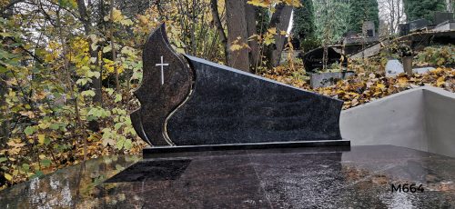 Dviejų dalių paminklas kapo dengimas granito plokštėmis